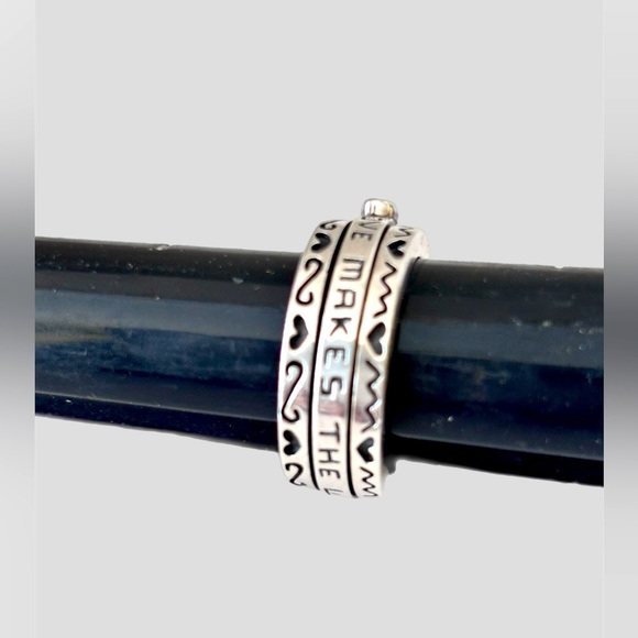Brighton Sterling silver garnet spinner Love Makes World Go Round Ring Size 5 - Picture 6 of 6